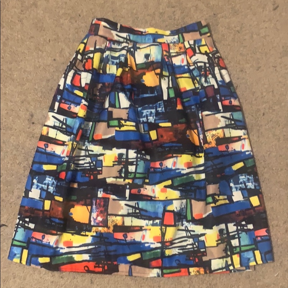 🌈 Printed Skirt